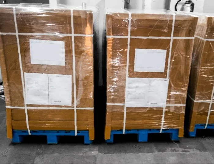 Stretch-wrapped cargo on pallets